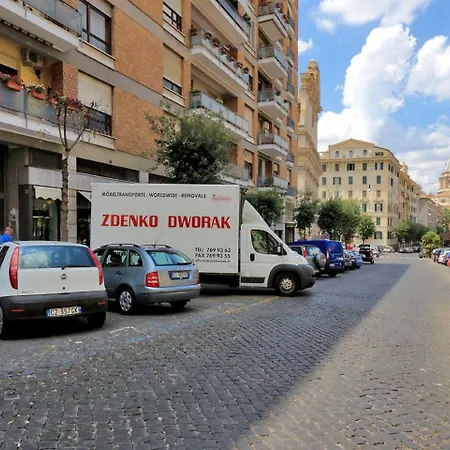 Bed and breakfast La Stazione Del Vaticano 4*