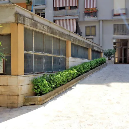 La Stazione Del Vaticano Couette-café