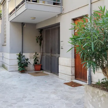 La Stazione Del Vaticano Couette-café