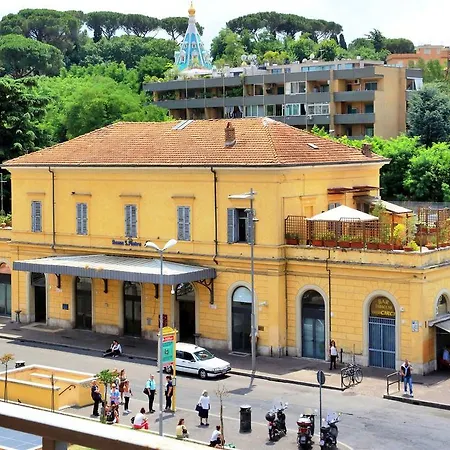 Guest house La Stazione Del Vaticano